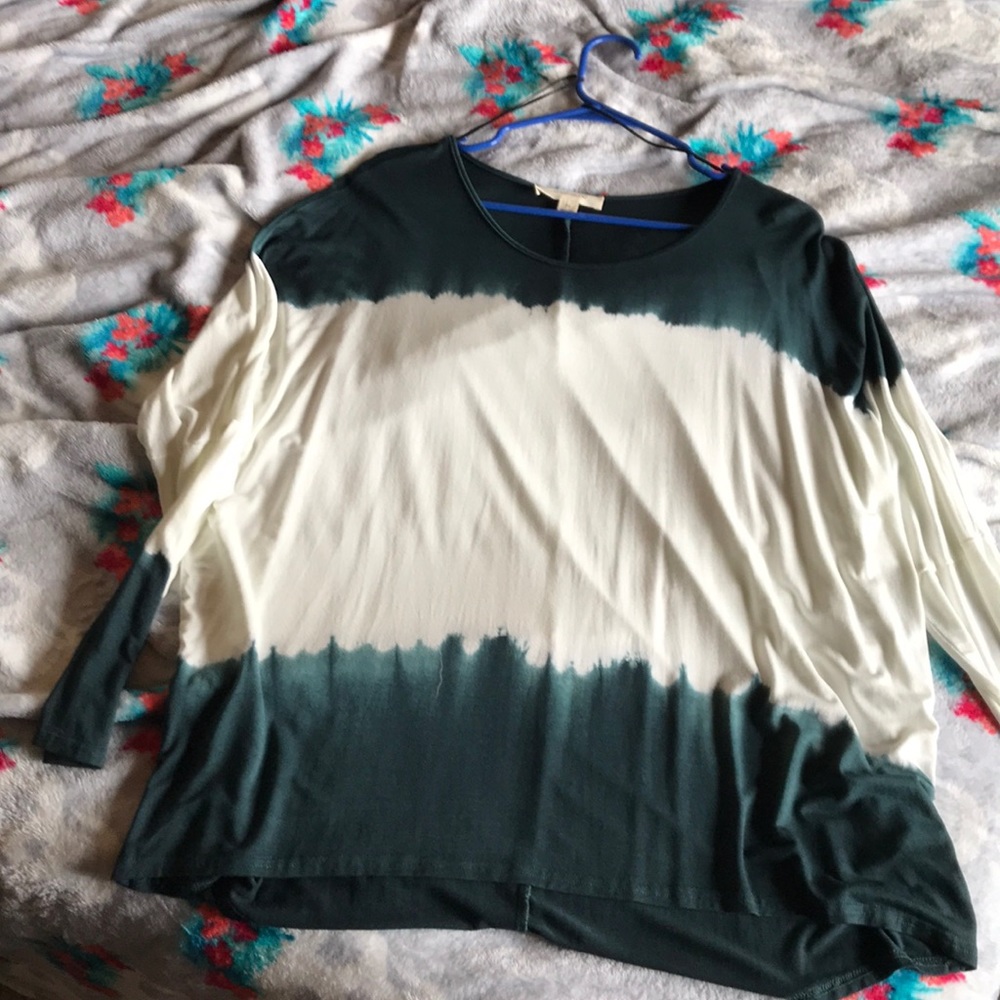 Black dip dye long sleeve medium nanamacs
